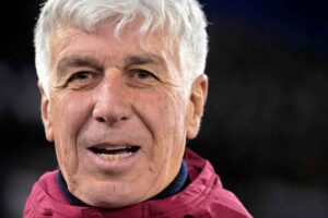 Giampiero Gasperini mentre discute durante una gara della Roma