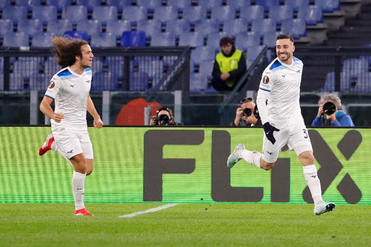 Mario Gila e Matheo Guendouzi dopo un gol segnato dallo spagnolo