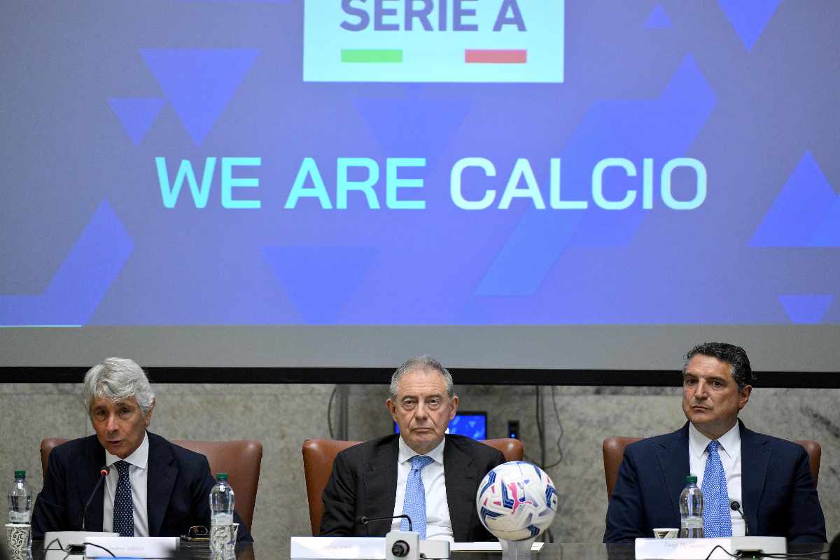 I padroni del calcio della Lega serie A tra cui il presidente De Siervo