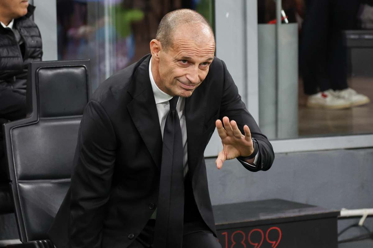 Il tecnico del Milan Massimiliano Allegri prima di una gara di serie A