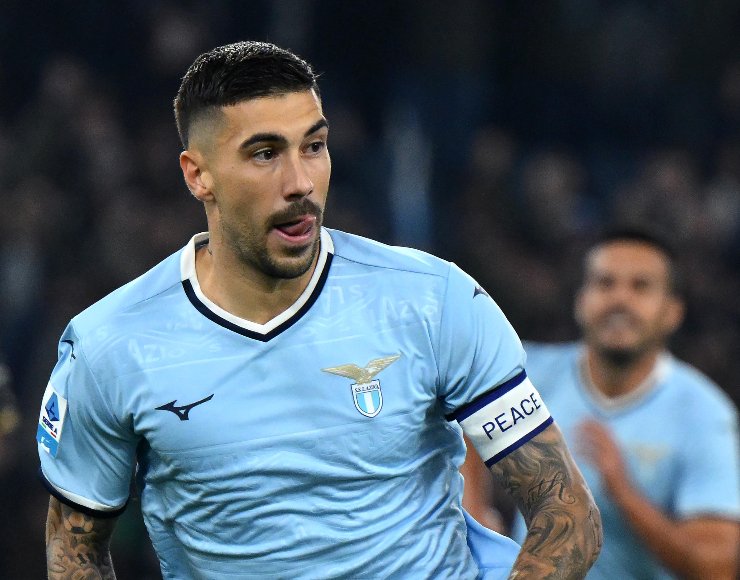 Mattia Zaccagni appena dopo aver segnato un gol con la Lazio