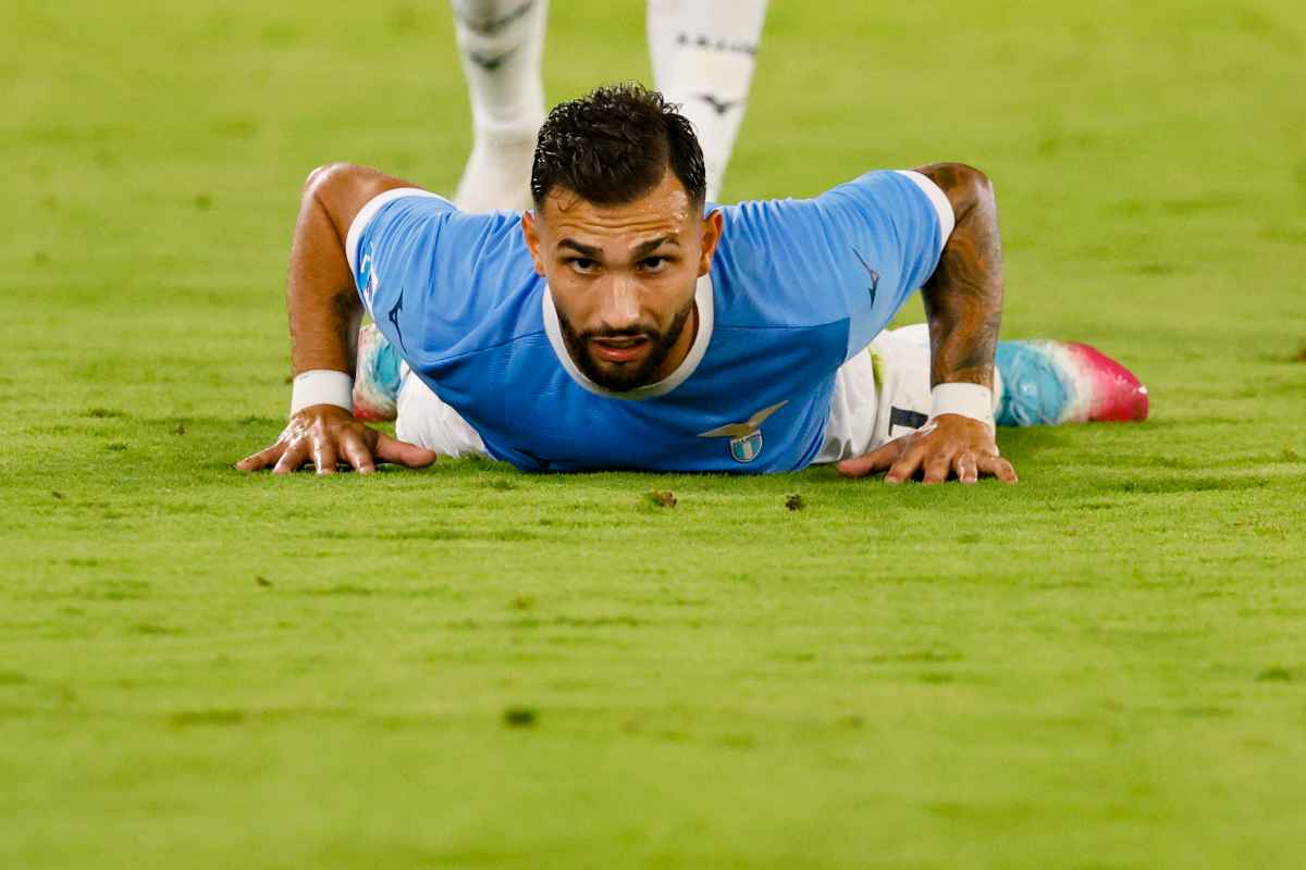 Castellanos a terra durante una partita