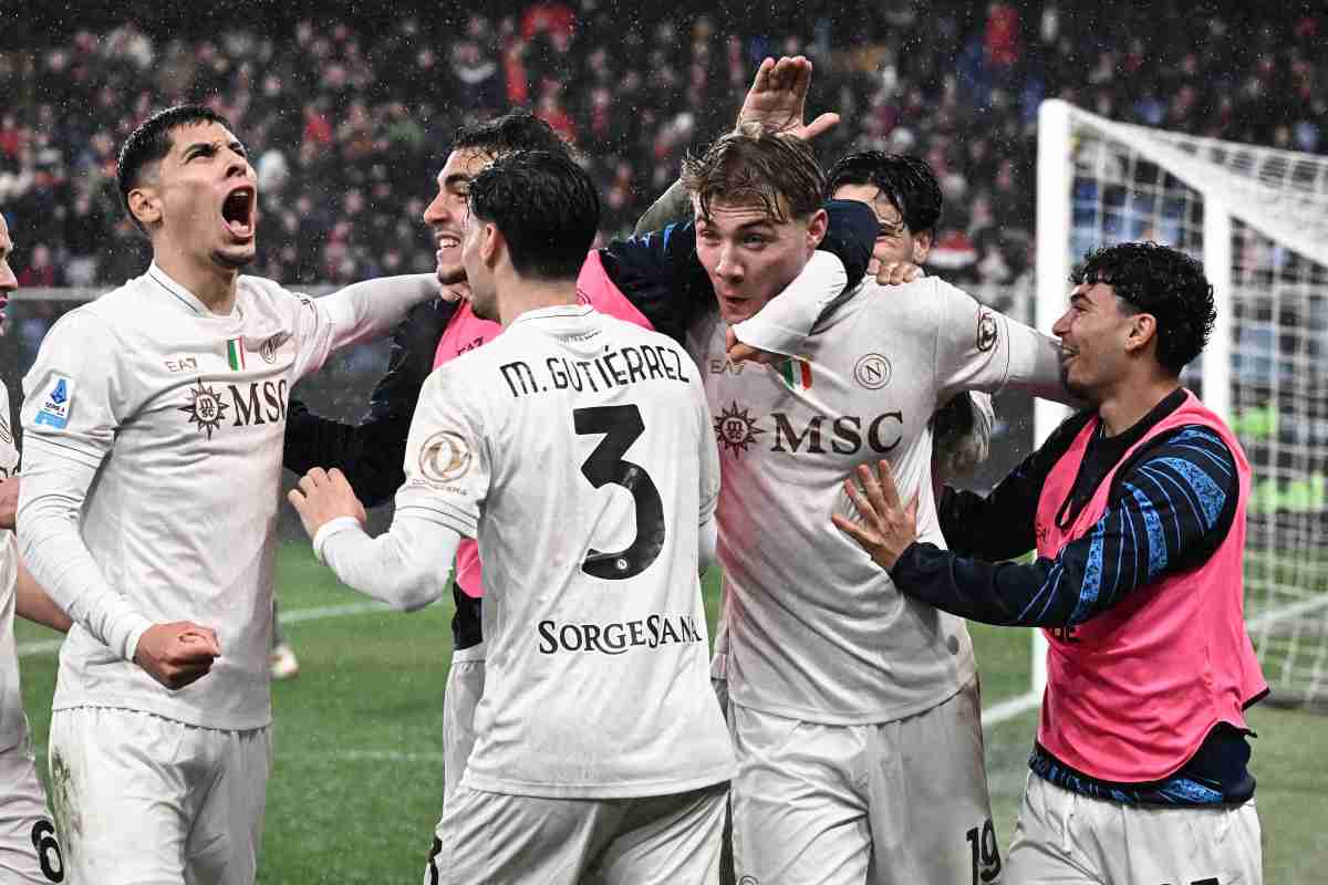 Il Napoli esulta dopo una rete