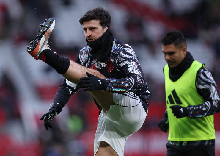 Il difensore del Manchester United Maguire prima di una gara