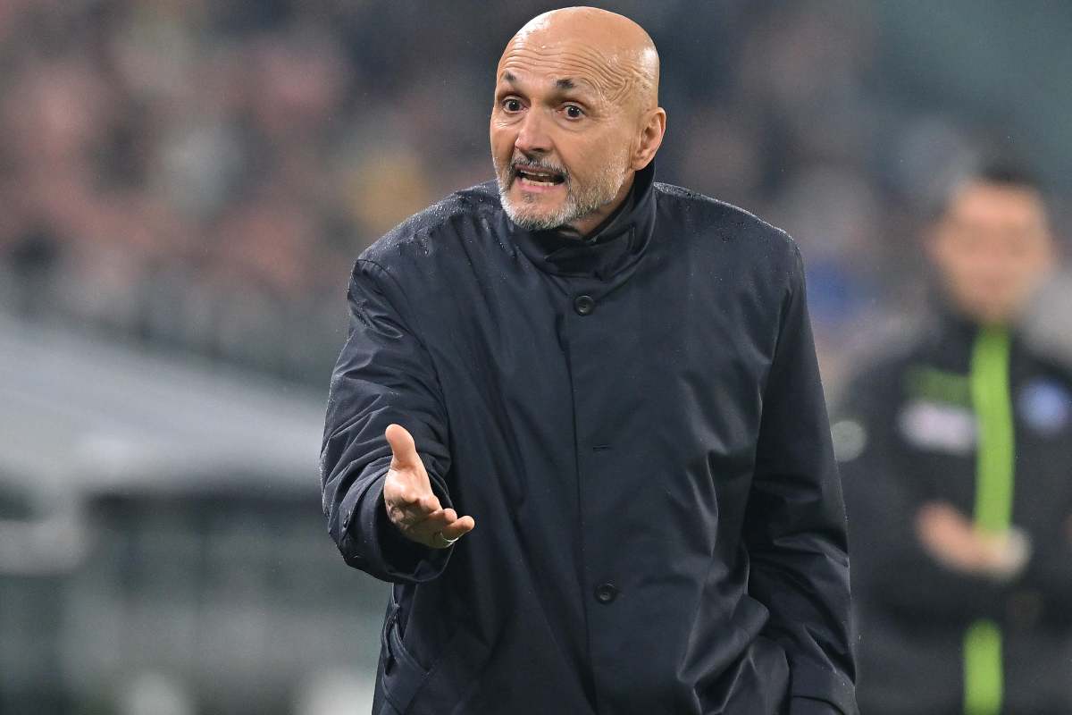 Luciano Spalletti che carica i suoi nella gara di campionato contro la Lazio