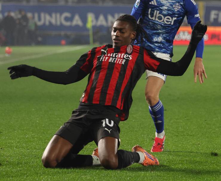 Rafa Leao durante la gara col Como di campionato