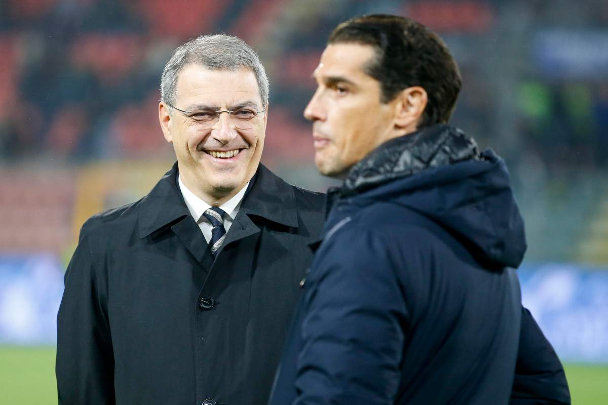 Il dirigente della Juventus Comolli prima di una gara di Champions