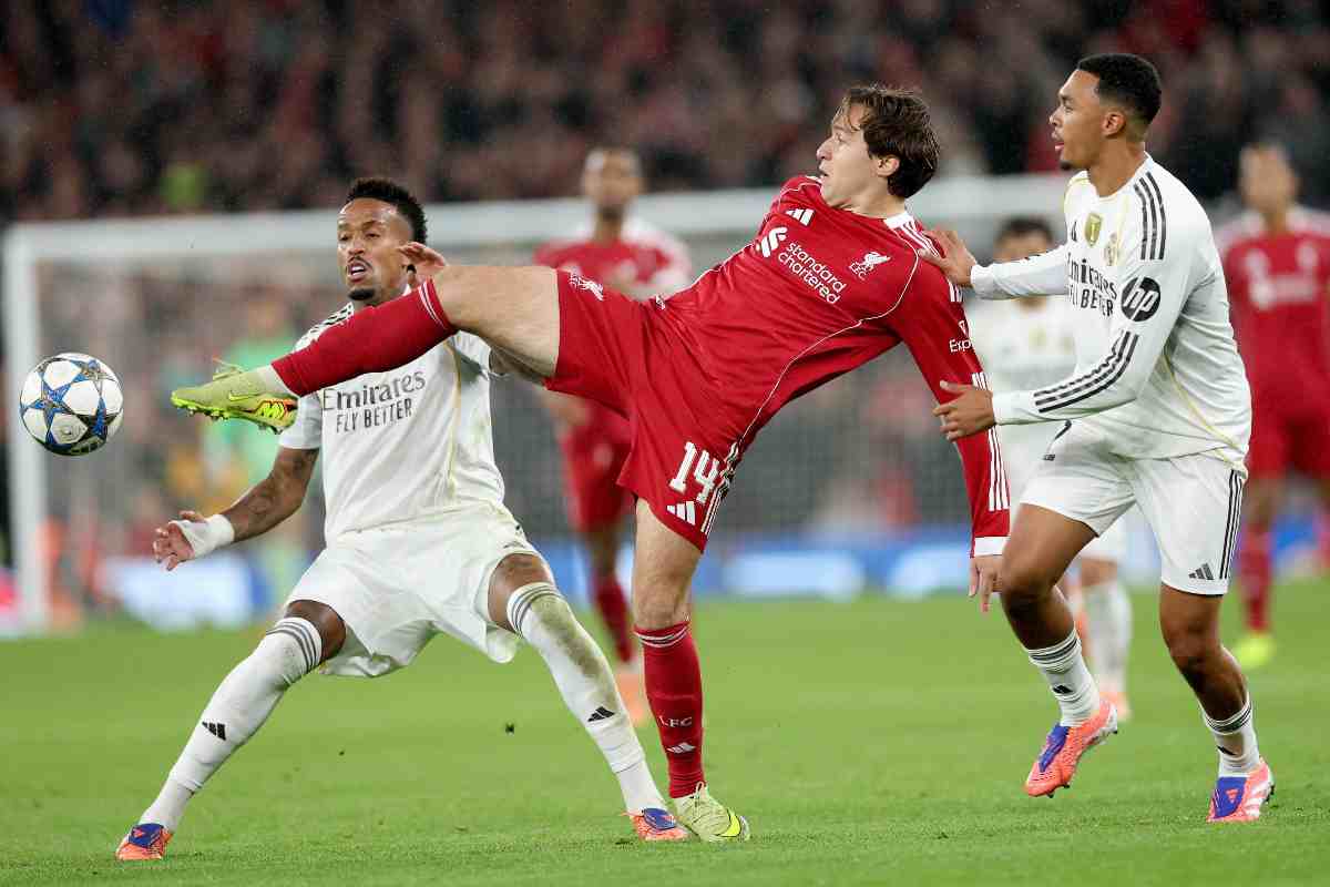 Federico Chiesa durante una gara del Liverpool