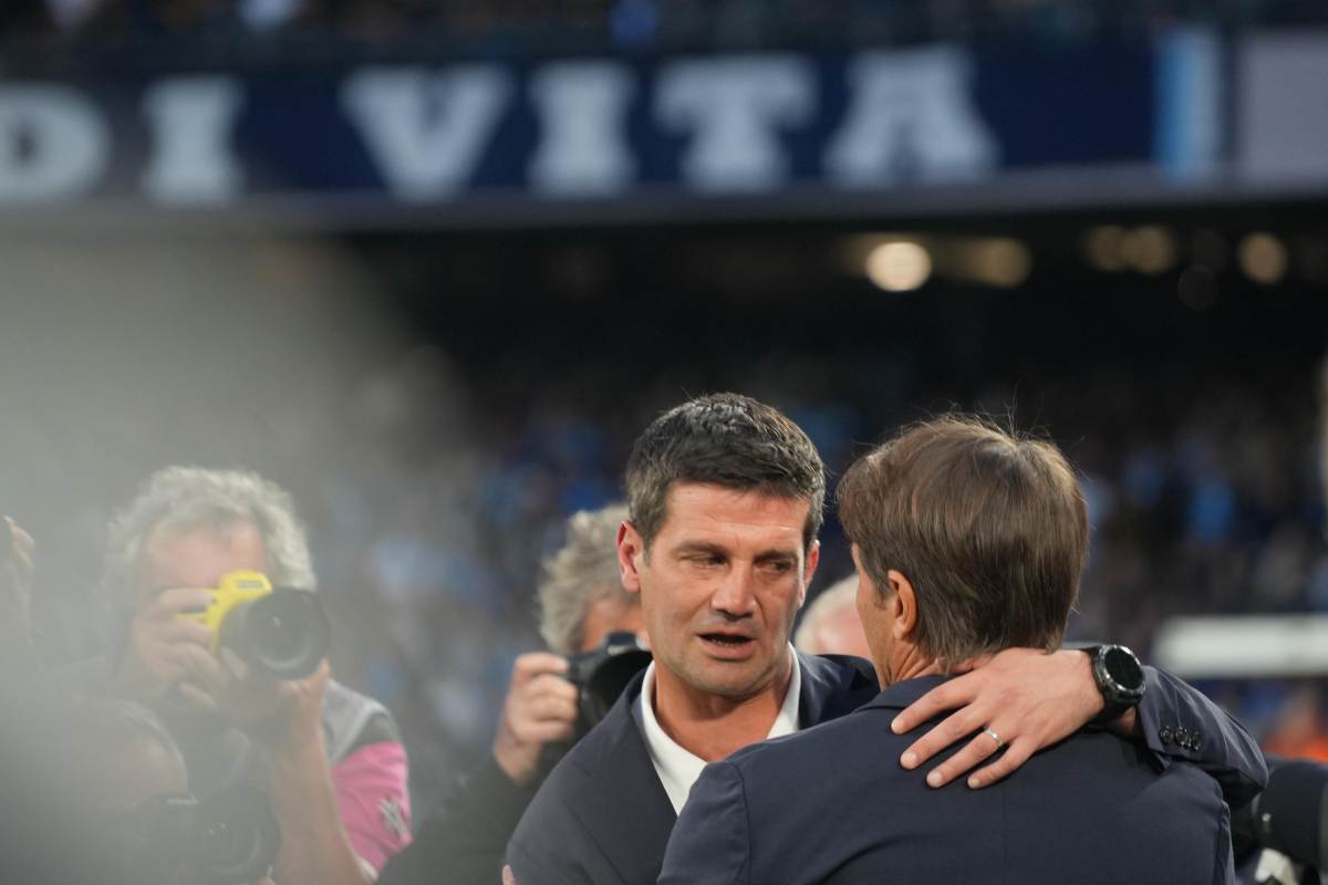 Chivu e Conte poco prima della gara tra Inter e Napoli