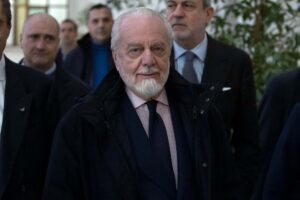 Il presidente De Laurentiis poco prima di entrare allo stadio