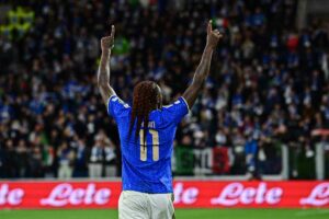 Moise Kean dopo il gol segnato con l'Italia alla Bosnia