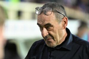 Maurizio Sarri poco prima di cominciare la gara di campionato con la Fiorentina a Firenze