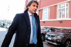 Carnevali Ad della Juve mentre sta entrando al Coni