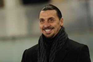 Zlatan Ibrahimovic prima di una gara a San Siro