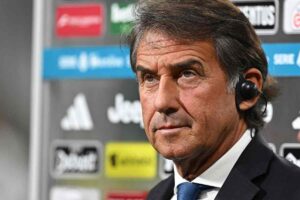 L'Ad della Juventus Carnevali poco prima di una gara