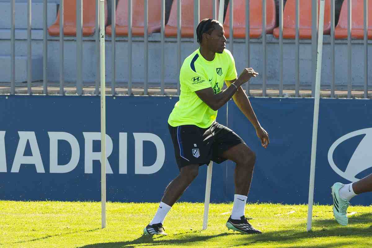 David mentre si allena con l'Atletico Madrid